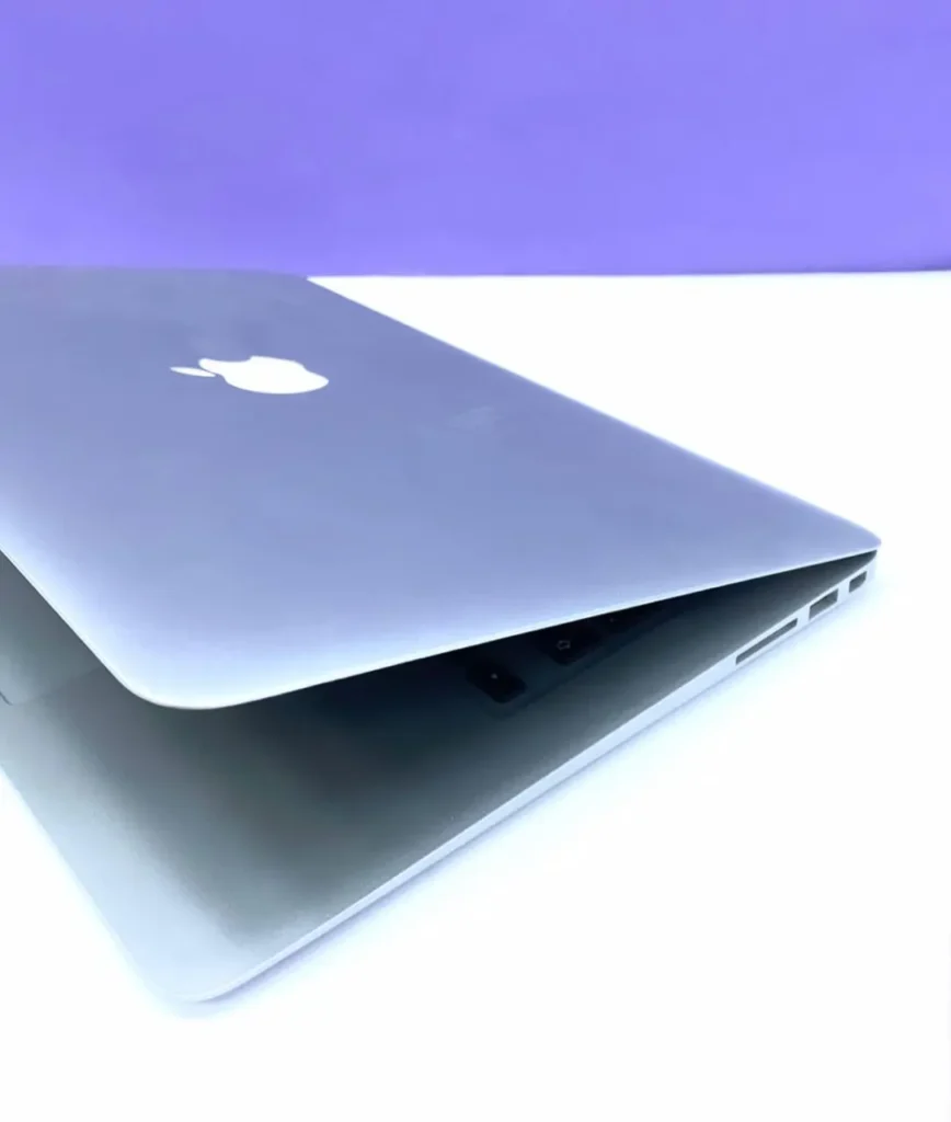 macbook 4